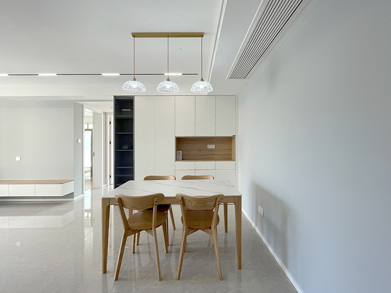 原木之家，溫馨簡約的時尚設計