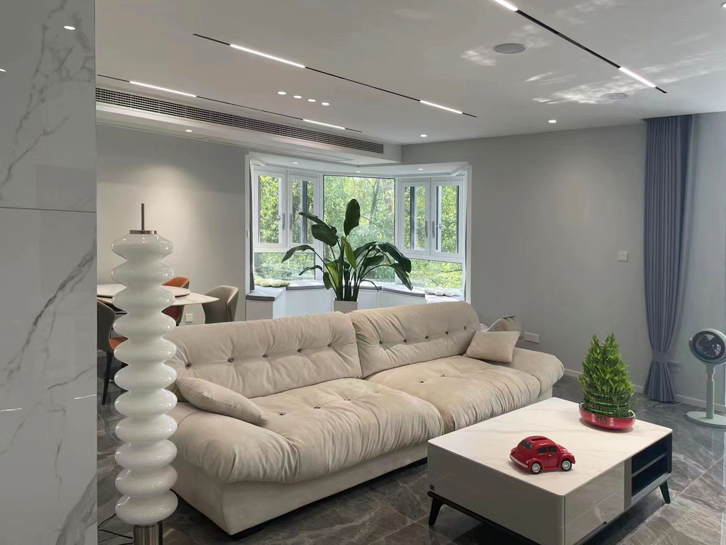 180㎡大平層裝修，現(xiàn)代簡約風(fēng)明亮簡潔又大方